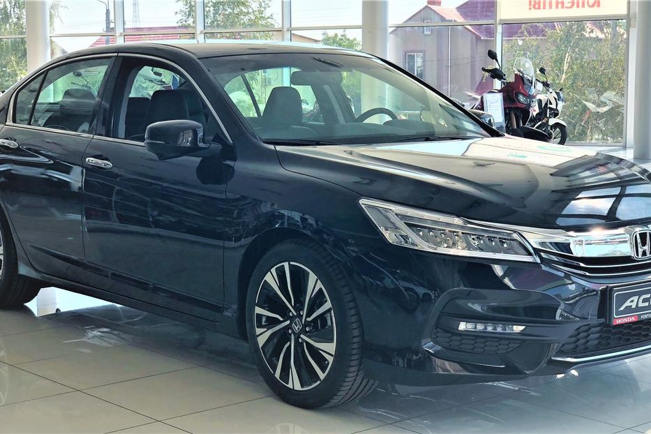 Продам Honda Accord Executive 2017 года в Одессе