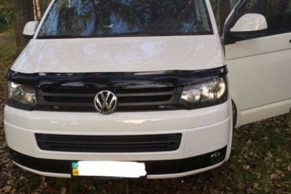 Продам Volkswagen T5 (Transporter) пасс. 2011 года в Сумах