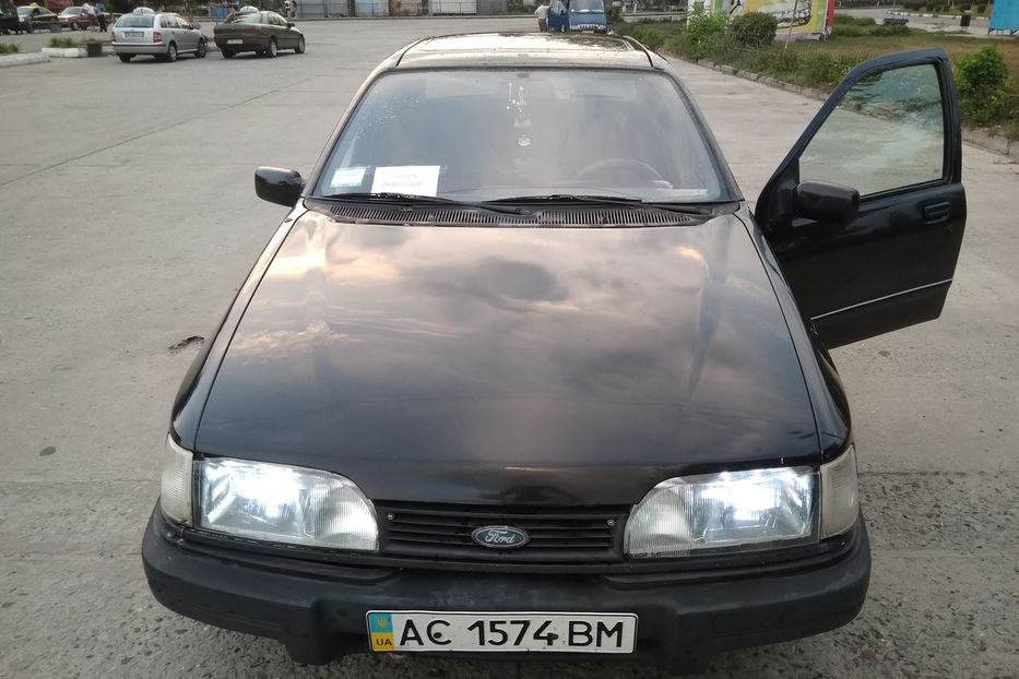 Продам Ford Sierra Седан 1988 года в Ровно