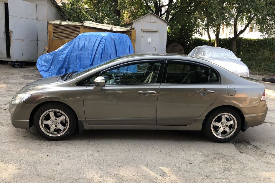 Продам Honda Civic 4D 2008 года в Львове