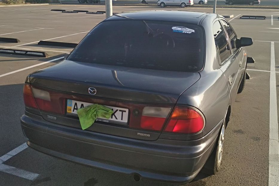 Продам Mazda 323 1997 года в Киеве