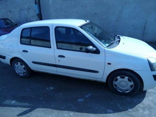 Продам Renault Clio 2002 года в Ивано-Франковске