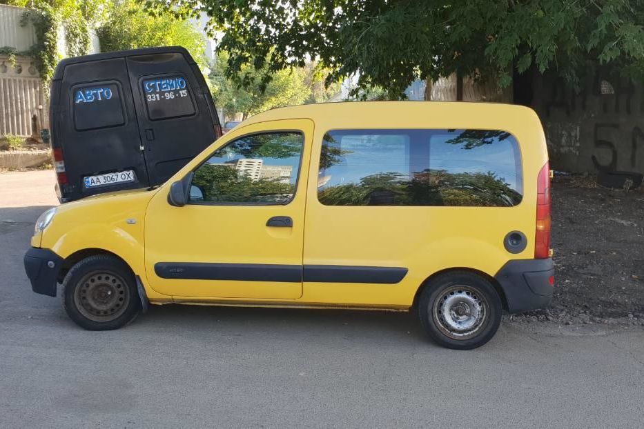 Продам Renault Kangoo пасс. 2008 года в Киеве