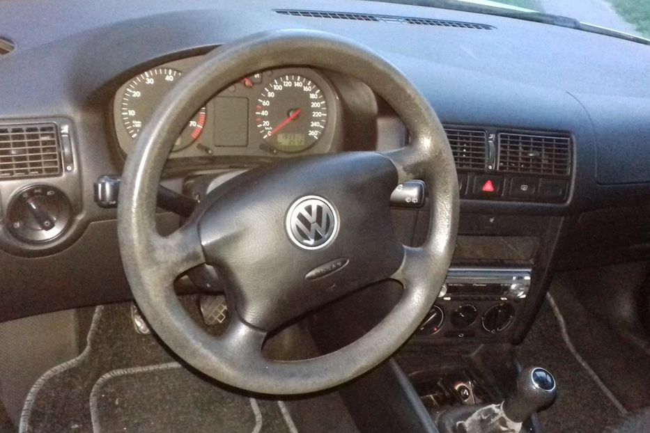 Продам Volkswagen Golf IV 2000 года в Харькове