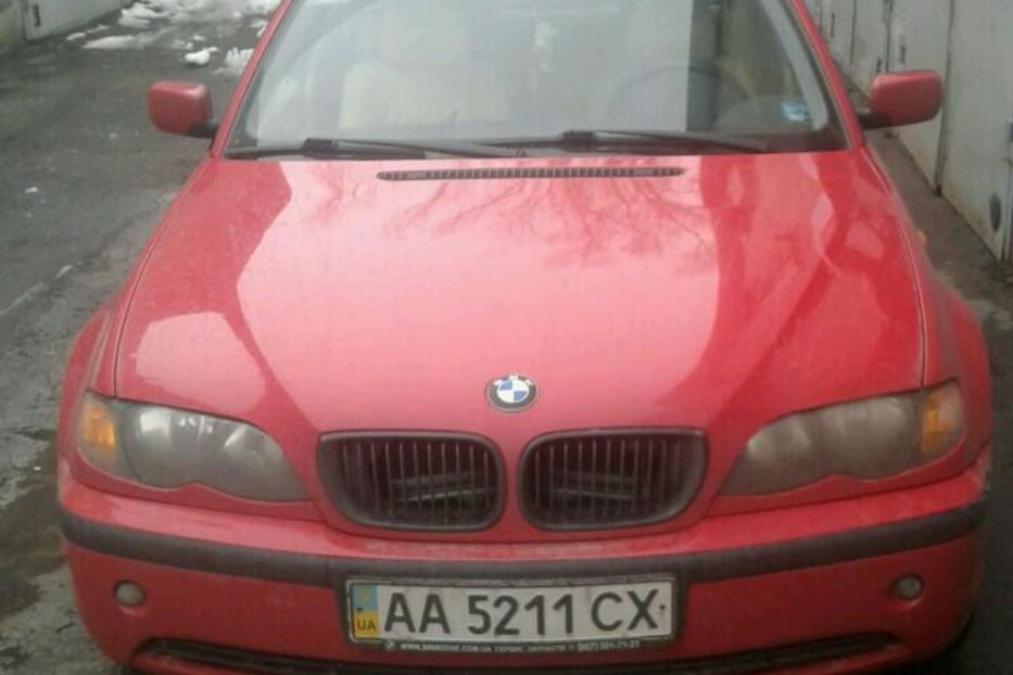 Продам BMW 318 2002 года в Киеве