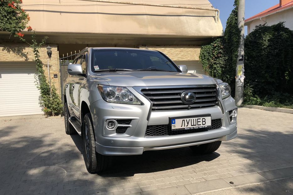 Продам Lexus LX 570 F sport 2014 года в Одессе