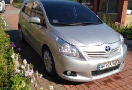 Продам Toyota Verso  2011 года в Херсоне