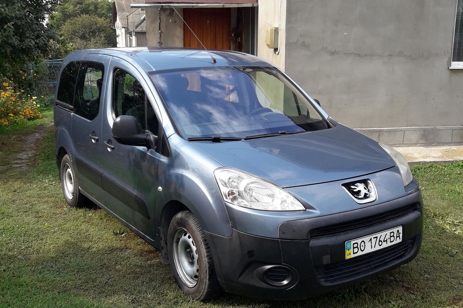 Продам Peugeot Partner пасс.     2009 года в г. Чортков, Тернопольская область