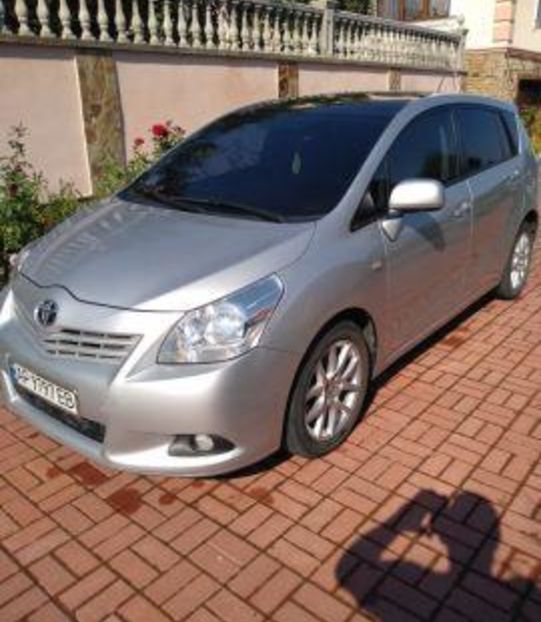 Продам Toyota Verso  2011 года в Херсоне