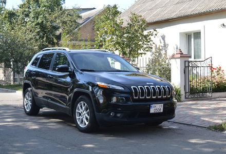 Продам Jeep Cherokee Latitude 2017 года в Ровно