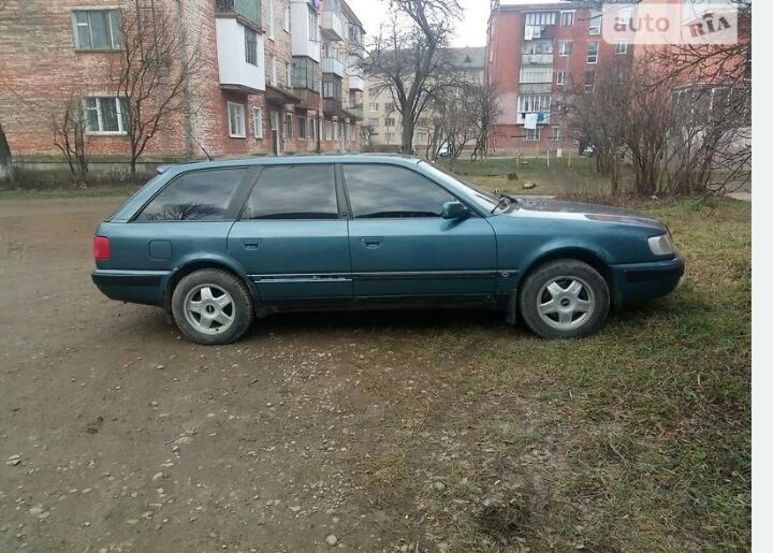 Продам Audi 100 1992 года в г. Коломыя, Ивано-Франковская область