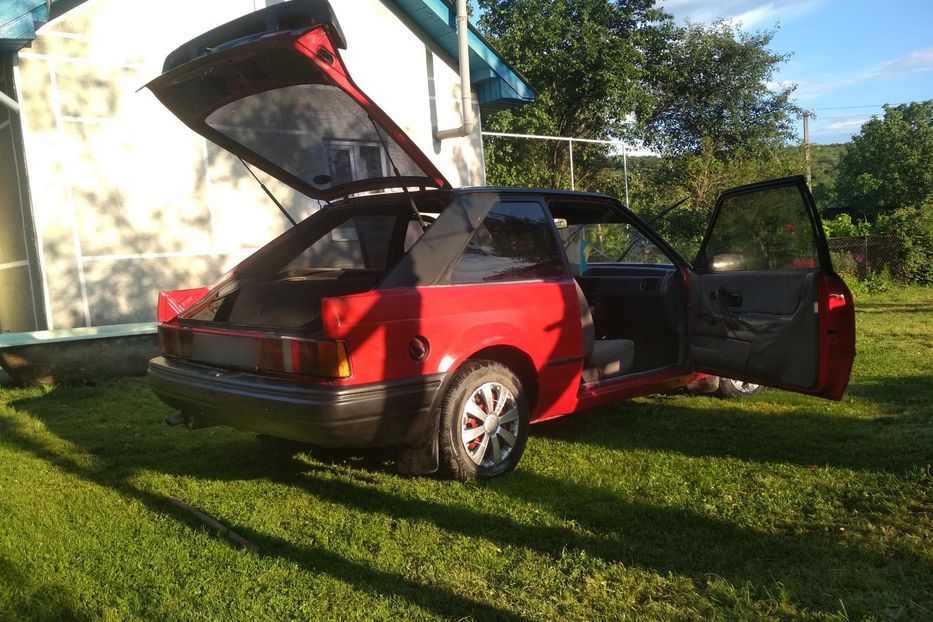 Продам Ford Escort 1986 года в Черновцах