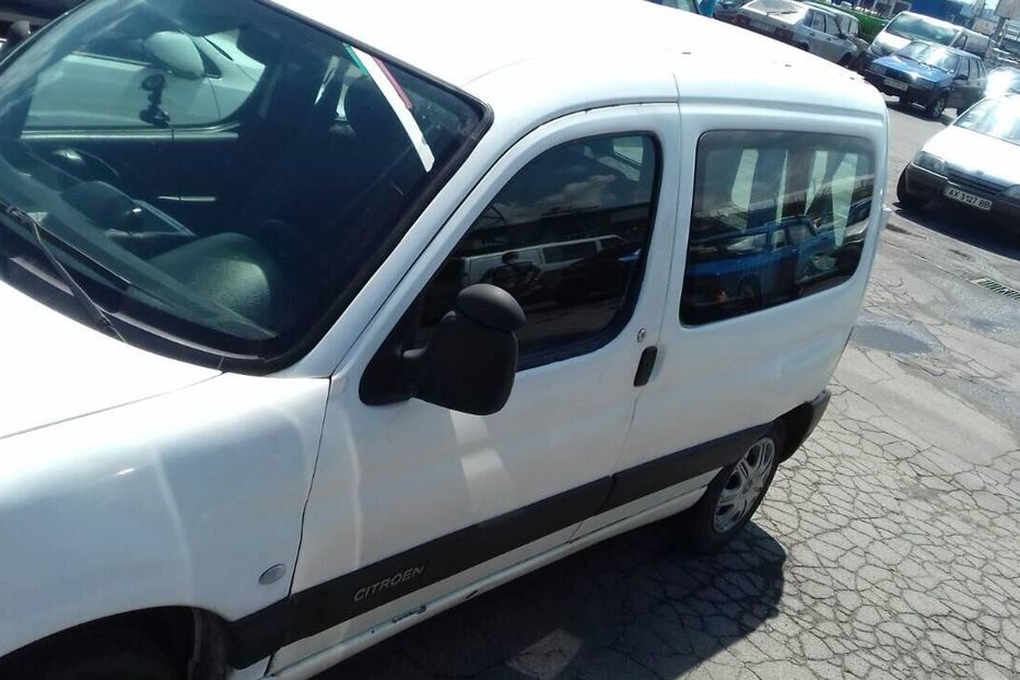 Продам Citroen Berlingo пасс. 2005 года в Харькове