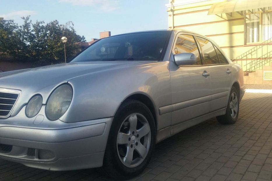 Продам Mercedes-Benz E-Class 2000 года в г. Нововолынск, Волынская область