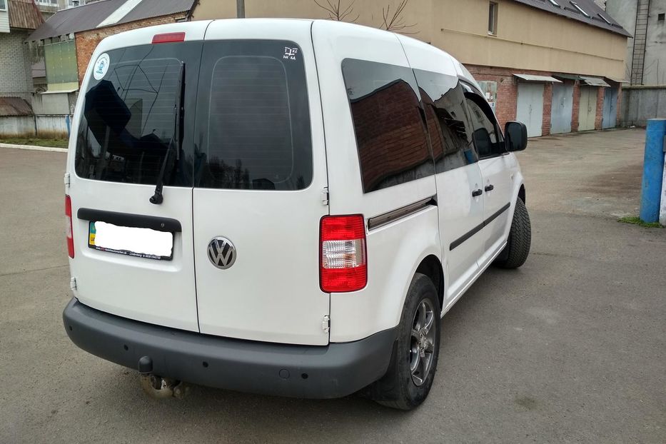 Продам Volkswagen Caddy пасс. 1,9 TDI 2010 года в г. Бердянск, Запорожская область