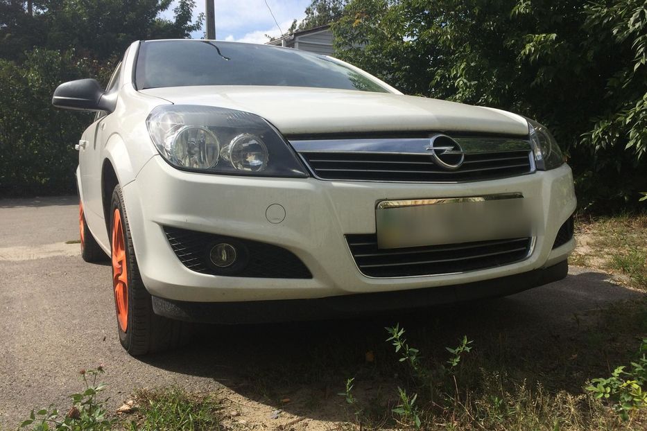 Продам Opel Astra H 2013 года в г. Боярка, Киевская область