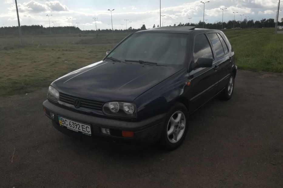 Продам Volkswagen Golf III 1994 года в Львове