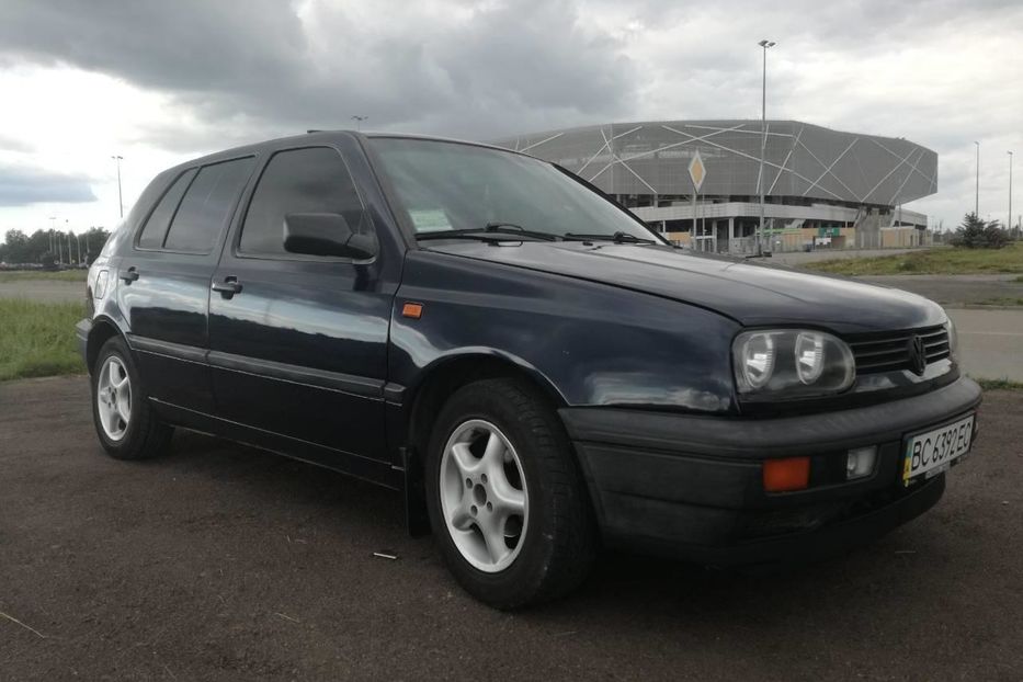 Продам Volkswagen Golf III 1994 года в Львове