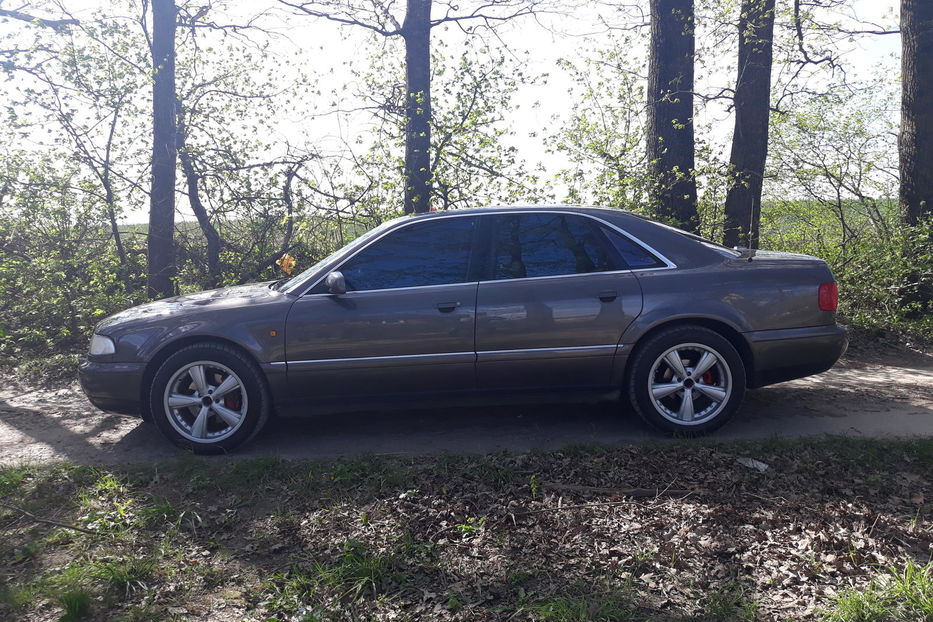 Продам Audi A8 1998 года в Ровно