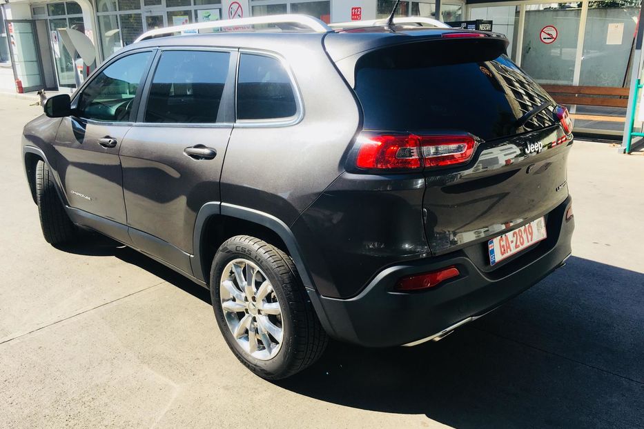 Продам Jeep Cherokee limited 2014 года в г. Чагор, Черновицкая область