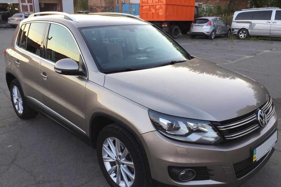 Продам Volkswagen Tiguan 2013 года в Киеве