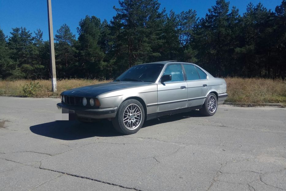 Продам BMW 525 1988 года в Днепре