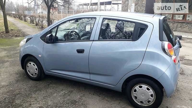 Продам Chevrolet Spark 2012 года в Тернополе