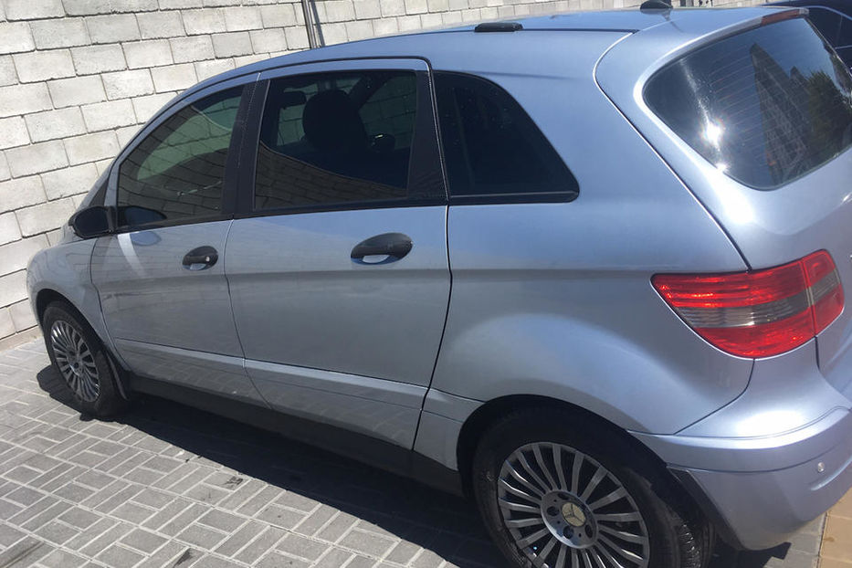 Продам Mercedes-Benz B 180 2005 года в Киеве