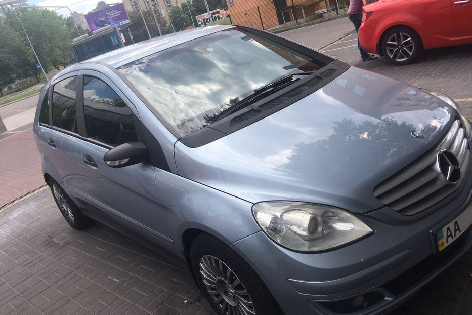 Продам Mercedes-Benz B 180 2005 года в Киеве