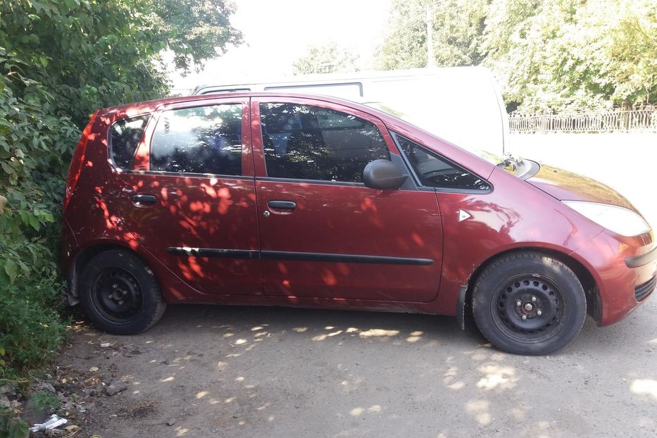 Продам Mitsubishi Colt 2006 года в Луцке