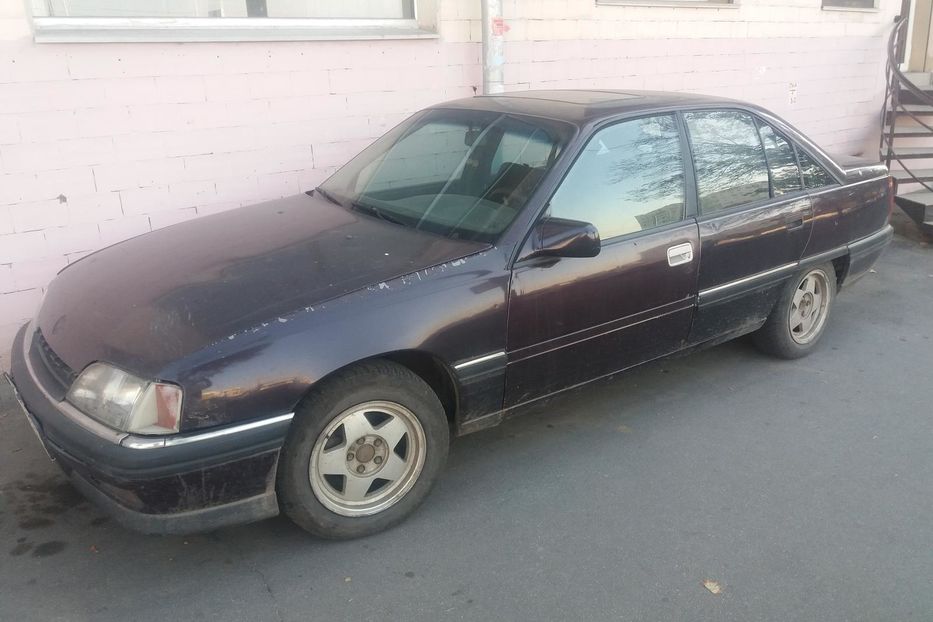 Продам Opel Omega А 1993 года в Харькове