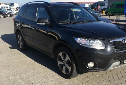 Продам Hyundai Santa FE 2012 года в Львове