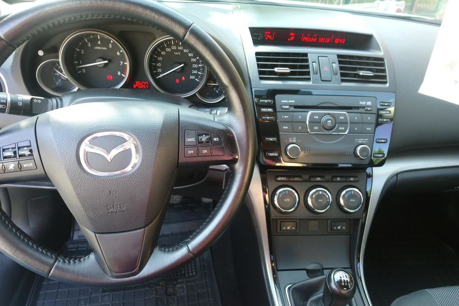 Продам Mazda 6 GH 2012 года в Харькове