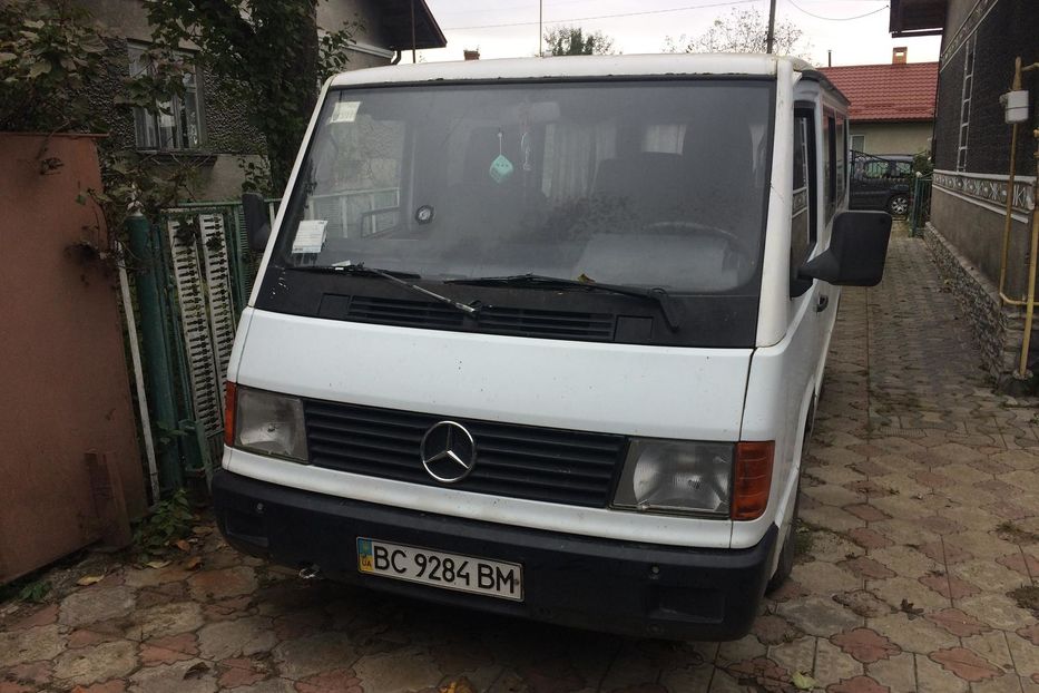 Продам Mercedes-Benz MB пасс. 100D 1995 года в г. Жидачев, Львовская область