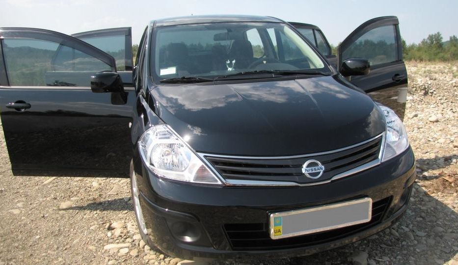 Продам Nissan TIIDA 2008 года в Киеве