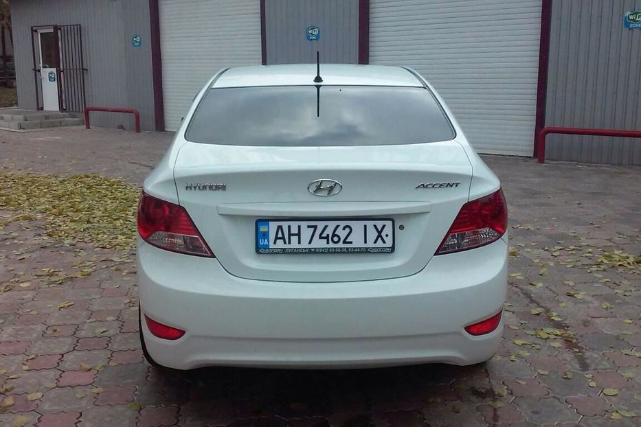Продам Hyundai Solaris 2012 года в Донецке