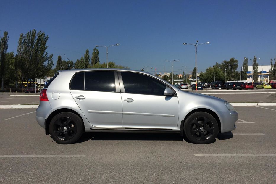 Продам Volkswagen Golf V 1.9 tdi 2008 года в Киеве