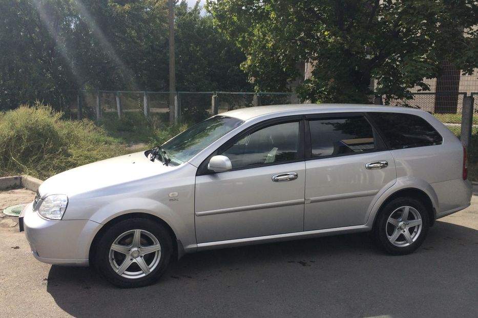 Продам Chevrolet Lacetti 2006 года в Киеве