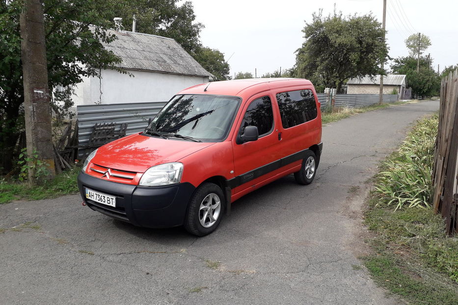 Продам Citroen Berlingo пасс. 2003 года в г. Донское, Донецкая область