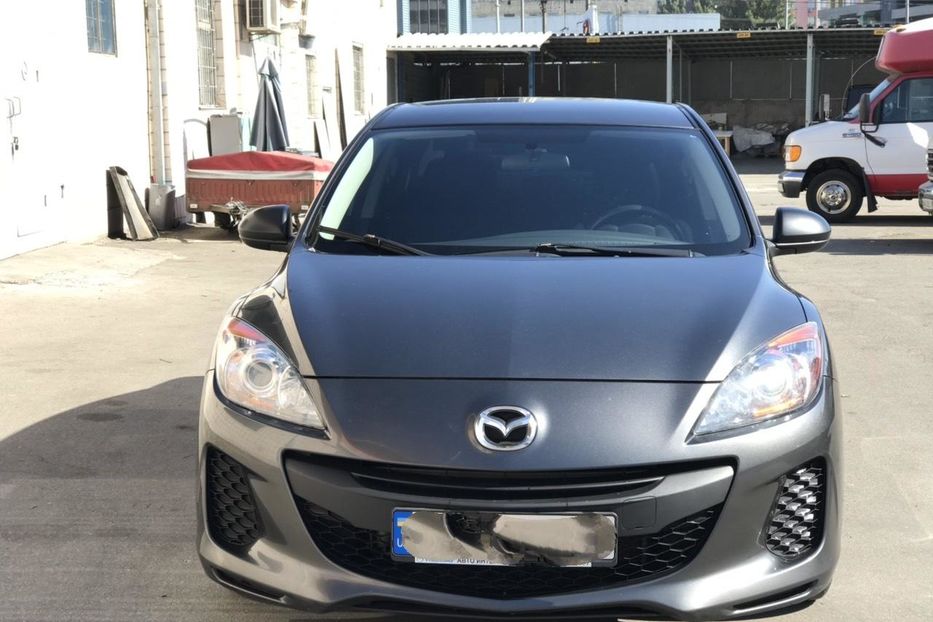 Продам Mazda 3 2012 года в Киеве