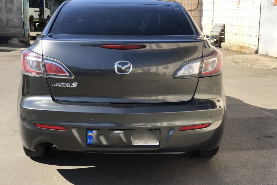 Продам Mazda 3 2012 года в Киеве