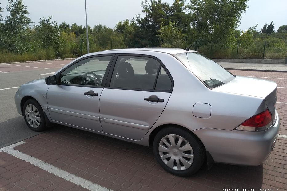 Продам Mitsubishi Lancer 2005 года в Киеве