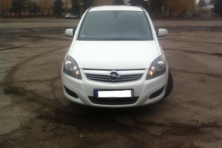 Продам Opel Zafira 2010 года в Харькове