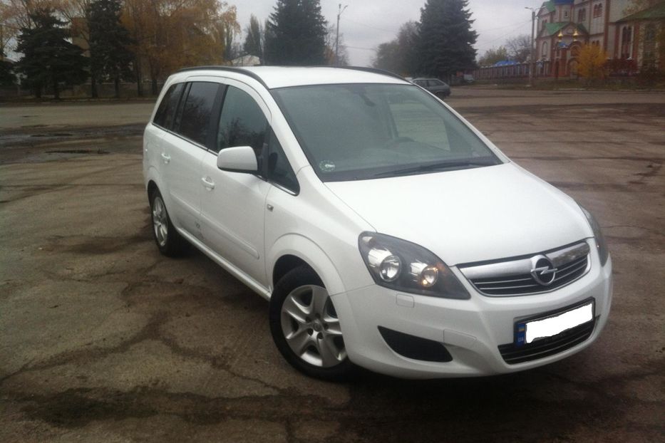 Продам Opel Zafira 2010 года в Харькове