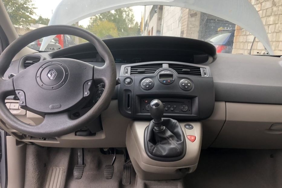 Продам Renault Grand Scenic 2004 года в Киеве