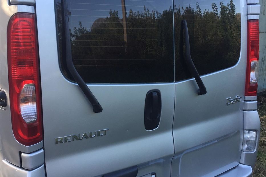 Продам Renault Trafic пасс. 2007 года в г. Могилев-Подольский, Винницкая область