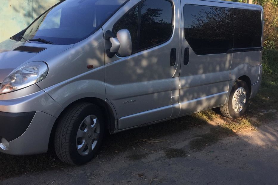 Продам Renault Trafic пасс. 2007 года в г. Могилев-Подольский, Винницкая область