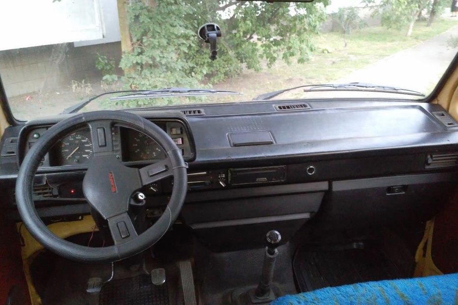 Продам Volkswagen T3 (Transporter) CARAVELLE 1985 года в Киеве