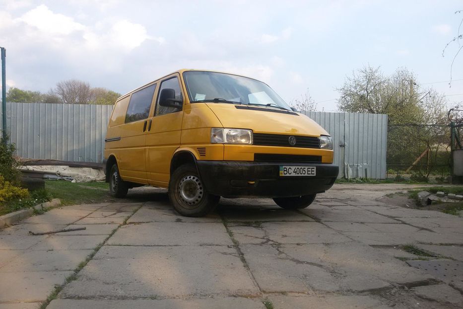 Продам Volkswagen T4 (Transporter) пасс. 1999 года в Львове