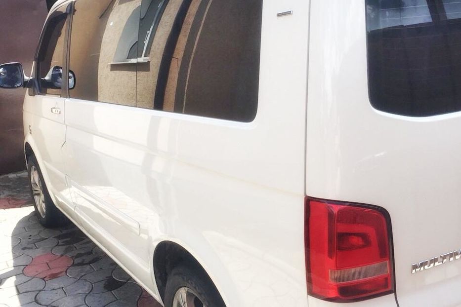 Продам Volkswagen T5 (Transporter) пасс. 2008 года в Харькове